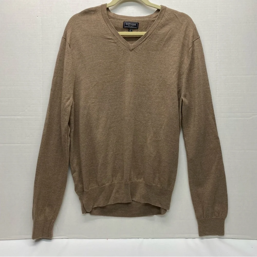 Express Mens Merino Wool XL Tan Sweater V Neck Pullover Modern Fit Grandpa